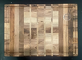 End GRAIN Walnut Cutting Boards